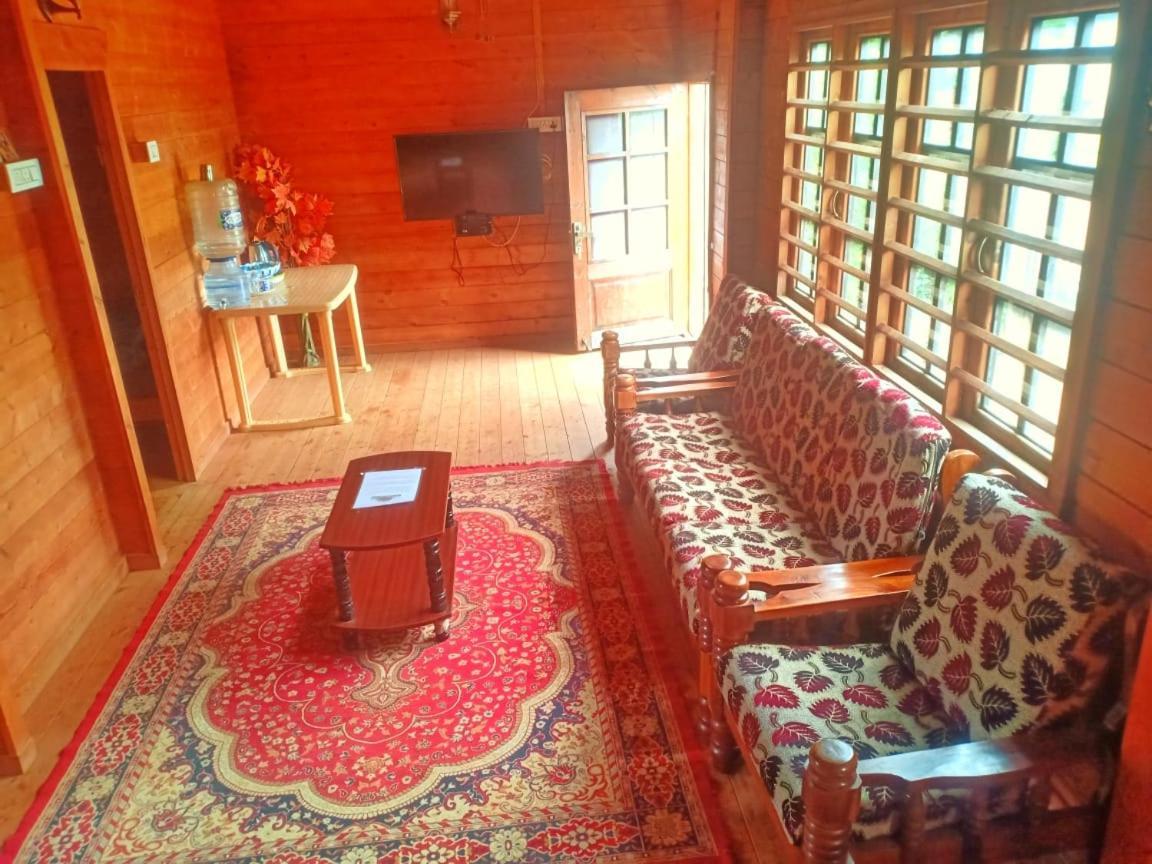 Villa Joy Eco Woodhouse - 5 Bhk House (Adults Only) Ooty Esterno foto